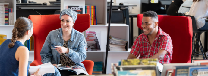 etudiants à BDP fauteuil rouge